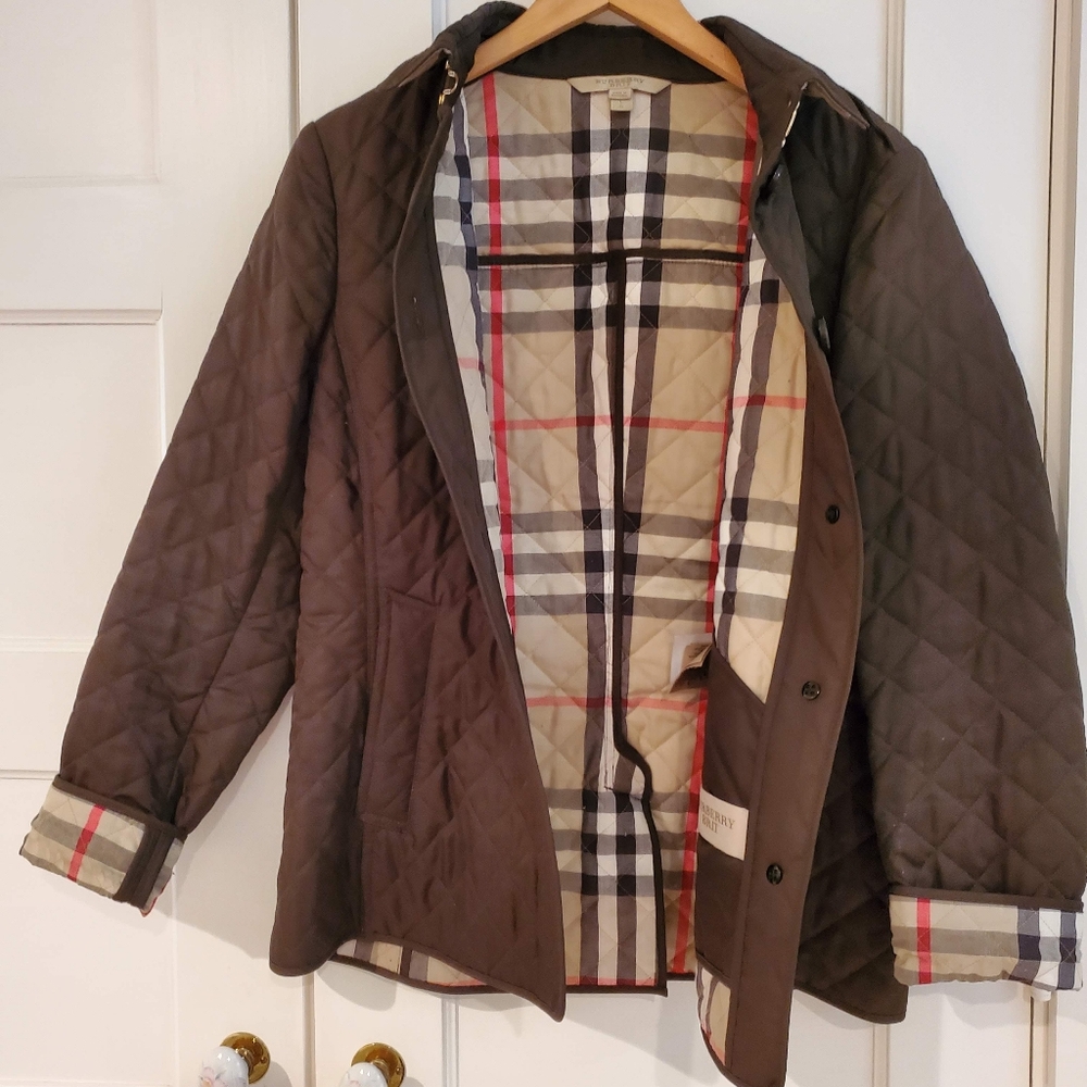 Authentic Women's Burberry Jacket - image 3